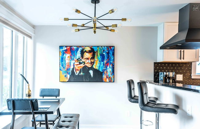 Gatsby Theme Near Downtown w Game Room, EV Charger - Foto 16