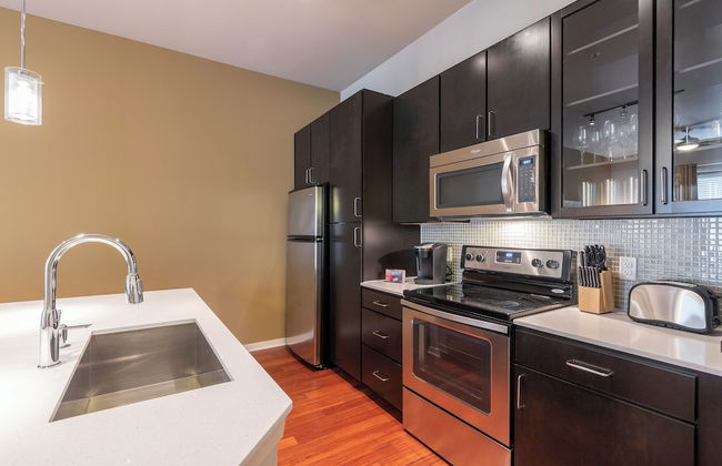 Luxury Med Center Fully Equipped King Sized Bed Condos - Foto 24