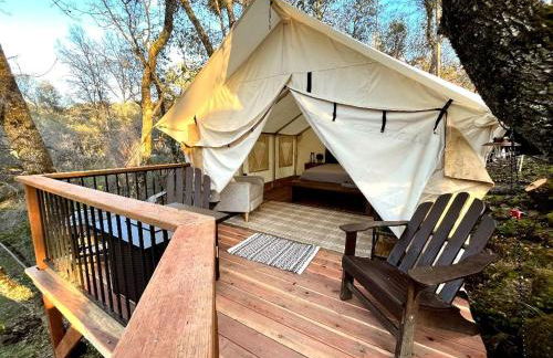 Secluded Safari Tent Situated in Rural Western El Dorado County Overlooking Majestic Folsom Lake, Northern California - Foto 10