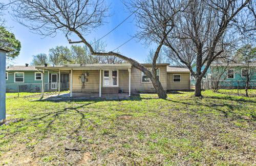 1 Mi to ATandT Stadium Downtown Arlington Home - Foto 21