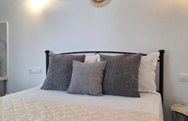 Aegean Traditional Suite Ιn Glinado - Foto 1