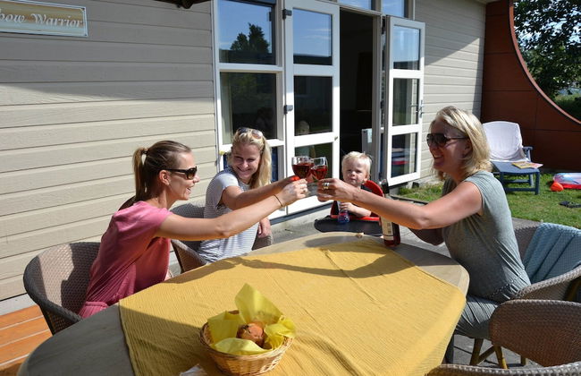 Bungalow in South Holland With Unique Design - Foto 37