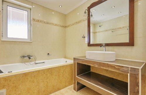 Villa Lagini - Photo 35