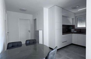 Zaton Apartments - Photo 11