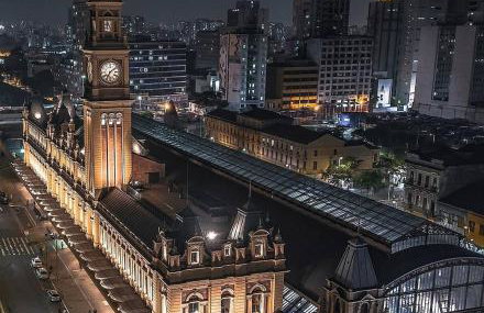 Studio for 02 guests WIFI 300MB air conditioner only twoo minutes of subway station LUZ SP - Foto 2