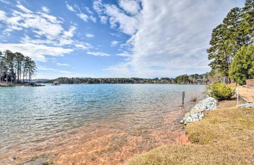 Walk to Lake Keowee Salem Townhome with Deck - Foto 45