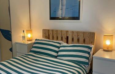 Garden Apartment by the Pier - Foto 10