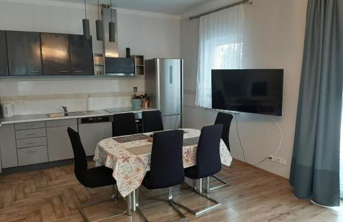 Am Bahnhof - Foto 28