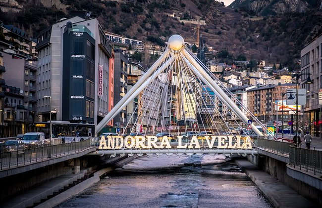 Excursão romântica privada em Andorra la Vella - Foto 2