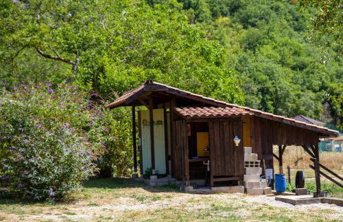 pipowagen Blagour gelegen aan waterbron - Foto 18