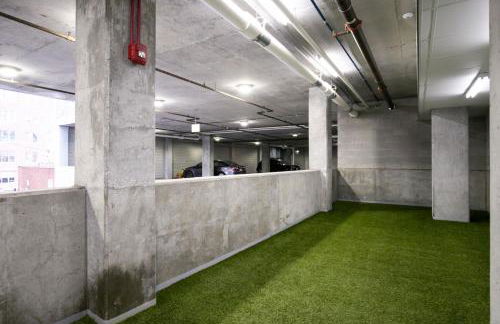 W Loop 2BR w Gym Pool in heart of Greektown CHI-561 - Foto 32