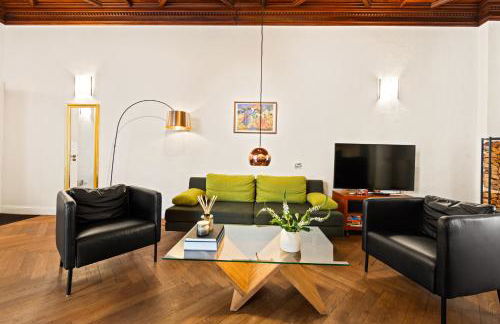 1,399 sq ft Historic Landmark, Checkpoint Charlie - Foto 24