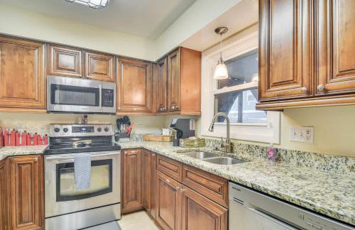 Pet-Friendly Tampa Bay Getaway Walk to the Water! - Foto 10