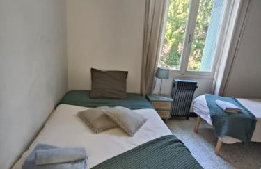 A l'ombre de l'olivier - Foto 48