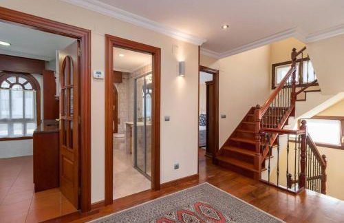 Chalet con Jardín junto a la Playa de Berria - Foto 28