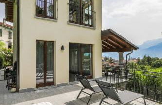 Villa Elena - Photo 1