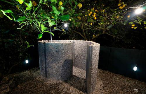 Lemon Garden Camper - Photo 32