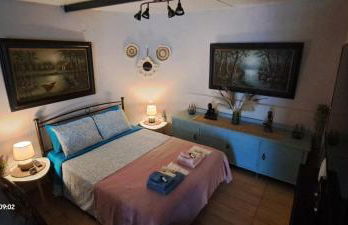 Zoe garden home - Photo 55