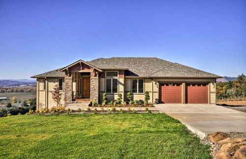 Chic Willamette Valley Home with Deck and Vineyard! - Foto 31