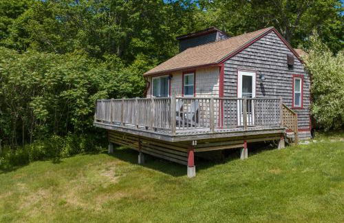 Cozy Pond Side Cottage in Bar Harbor! [The Nook] - Foto 16