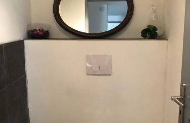 Gîte LE BOIS FLOTTE spacieux 120 m2 6 personnes Lagorce vallon pont d arc Ardèche - Foto 7