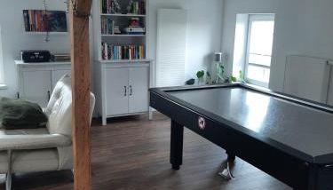 City-Apartment 2 - 120qm, Dart, Airhockey, Beamer - Foto 5, Game Room