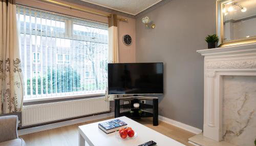 Woodhouse Stays for Contractor and Family Stay, Free Parking, Fast WiFi - Foto 5