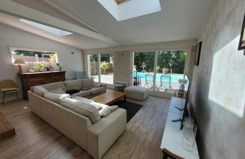 Maison proche commerce, 20 min du Futuroscope - Foto 1