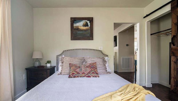 Southern Charm - Near Main With Hot Tub - Foto 3, Camera