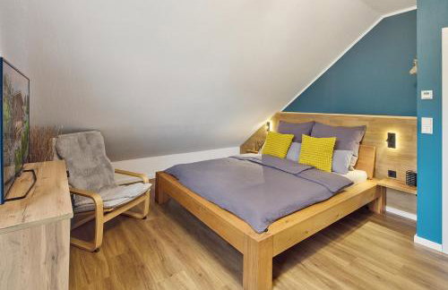 Natur-Design "Platzhirsch Sauerland" - Sauna, Kamin, Balkon, Garten, Hütte, Grill - Foto 32