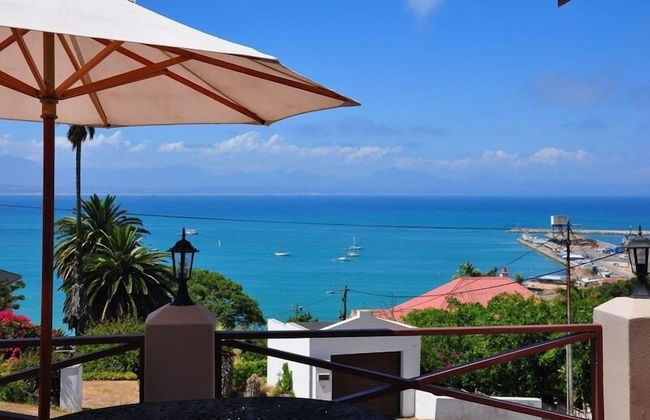 Admirals Rest Self-Catering House - Photo 12