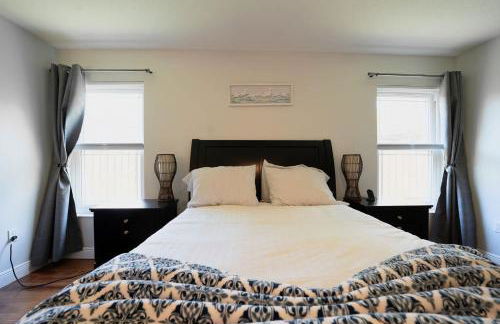 Poolside Miami Paradise with BBQ & Outdoor Lounge - Foto 31