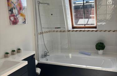 Pembroke Court Apartment - Foto 10