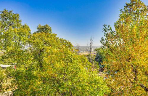 5 Mi to Area Attractions Home with Indoor Hot Tub - Foto 12