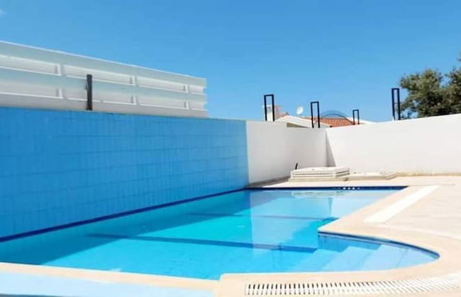 Charming 3-bed Semi Detached Villa in Alsancak - Foto 8