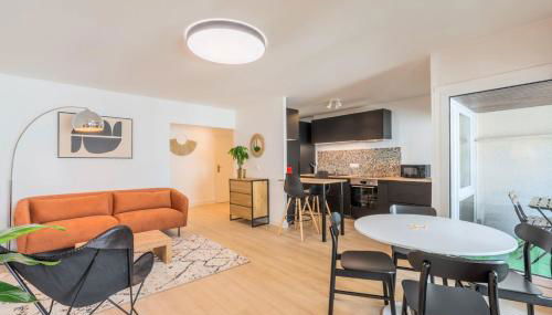 Spacious apartment with balcony and parking - Foto 4