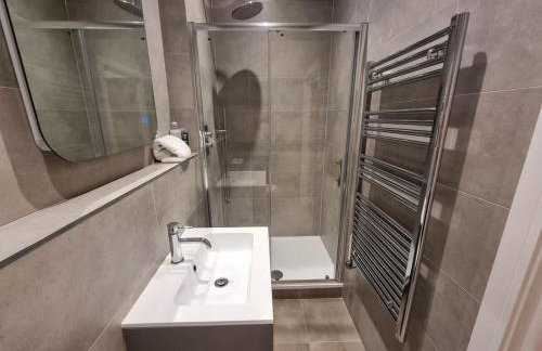 Altrincham Centre, 2 Bed, 2 Bath, Sleeps 6 - Foto 27