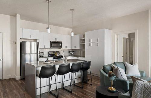 Convention Ctr - Stylish 2BD,2BA with Pool,Gym and Hot tub - Foto 16