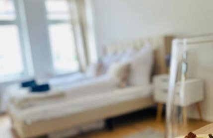 Modern eingerichtetes Apartment mit Balkon - Foto 5