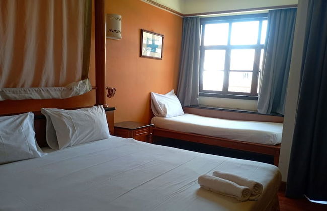 Alpine LXPD Water Chalet - Photo 8