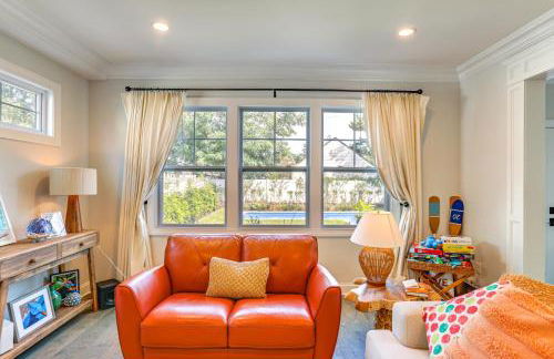 Sleek Long Branch Vacation Rental with Pool and Patio! - Foto 6