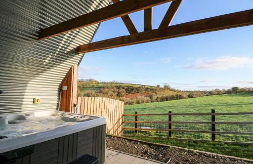 Valley View Hideaway - Photo 1