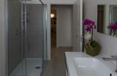 St. Vitale’s Basilic view elegant apartment - Photo 37