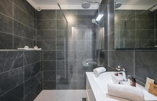 LE CARRE DOR - Tout Confort -Hyper centre - Plage - Foto 6