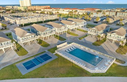 Cozy Villa Walk to Beach - Foto 13