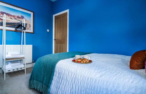 3 Bedroom House, Free Parking, Easy M53 Access - Photo 33