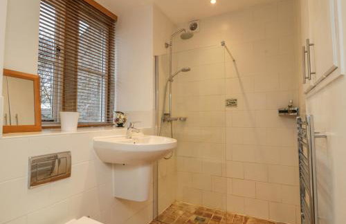 Shiers Farmhouse - Foto 10