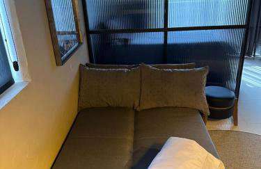 Studio 406 no Centro Cívico com Piscina Aquecida, Academia, Sauna e Garagem - Foto 20