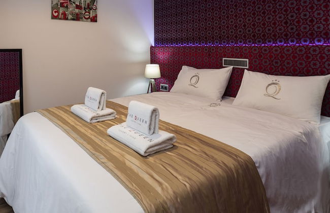 The Queen Luxury Apartments - Villa Carlotta - Photo 48