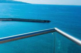 The Cave On The Sea - Foto 1